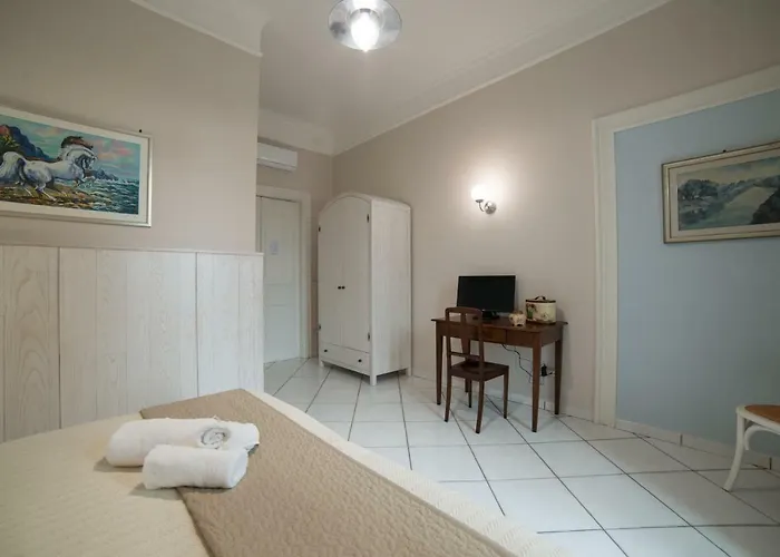 La Tartaruga Bed & Breakfast 4*