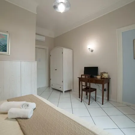 La Tartaruga Bed & Breakfast *